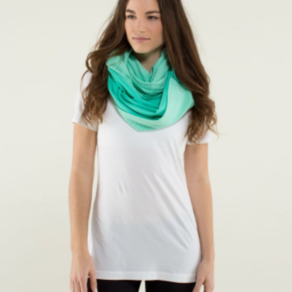 lululemon Vinyasa Scarf: Bali Breeze/Tonka Stripe